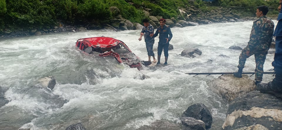 https://raracms.setopati.com/uploads/shares/2020/sujita/tunnel/surung (1).jpg